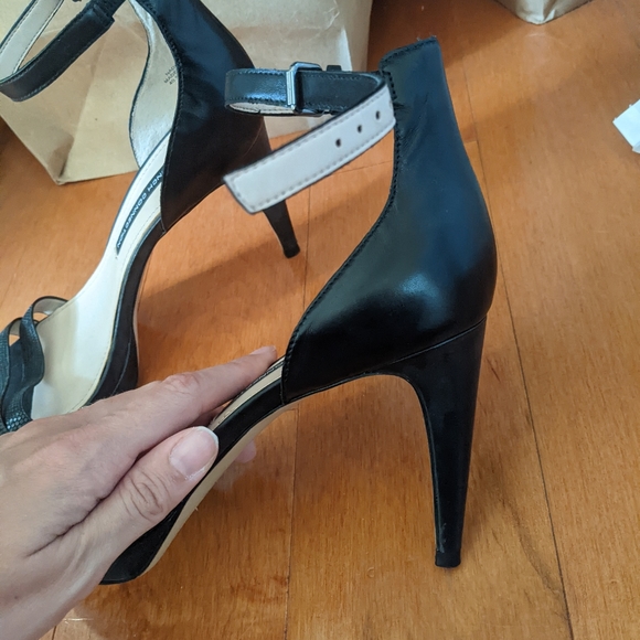 Black French Connection heels - Picture 3 of 5